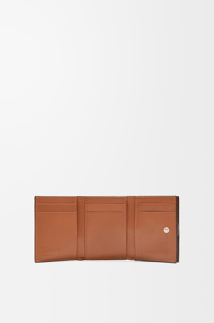 LOEWE Anagram trifold wallet in pebble grain calfskin Tan