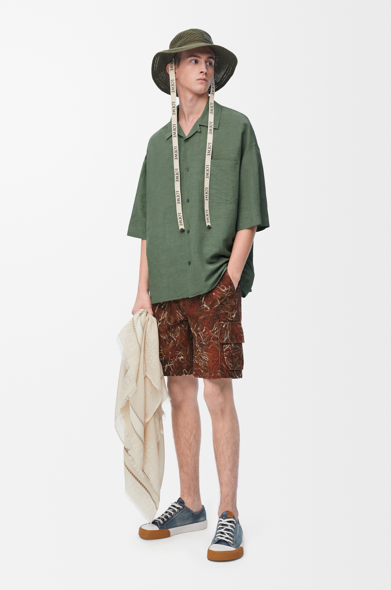 LOEWE Camisa de manga corta en viscosa y lino Salvia