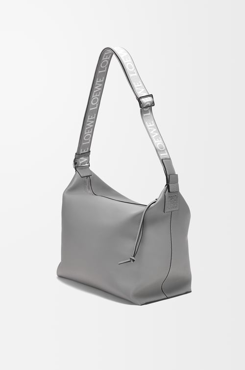 LOEWE キュービィ クロスボディバッグ（サプルスムースカーフ&ジャカード） アスファルトグレー