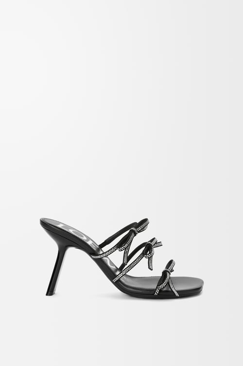 LOEWE Sandalia Petal en ante con pedrería Negro
