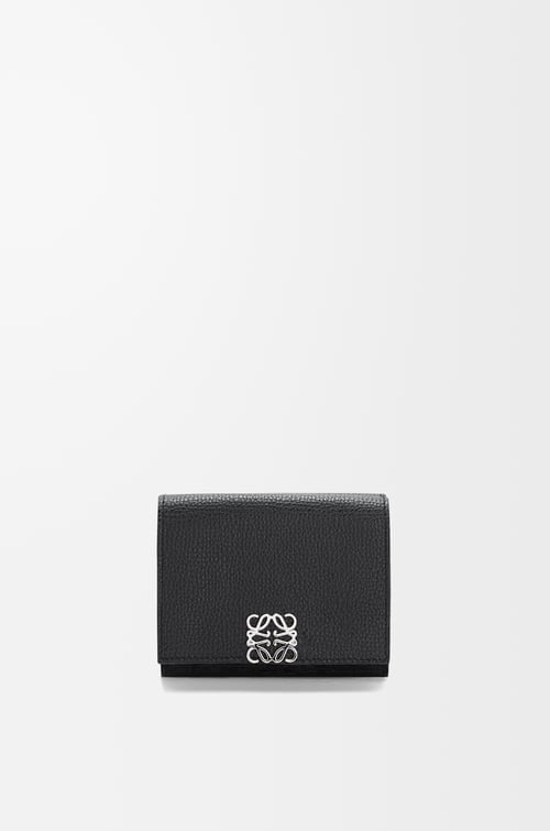 LOEWE アナグラム トライフォールド ウォレット（ペブルグレインカーフ） ブラック