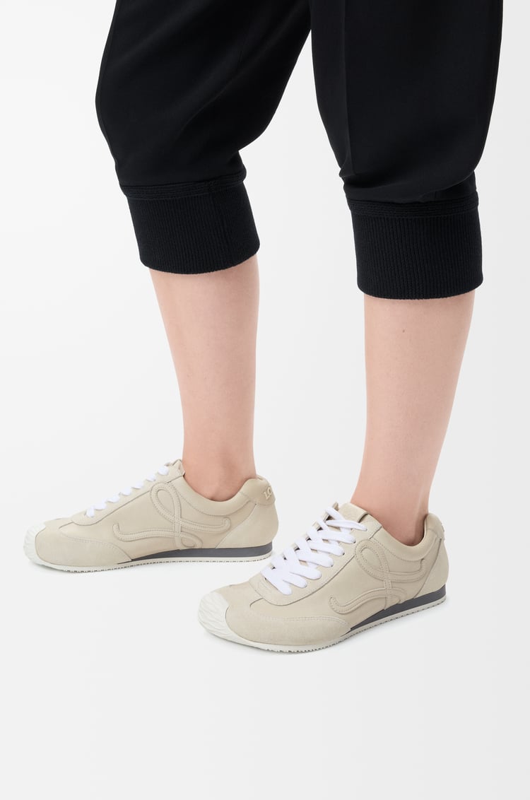 LOEWE Zapatilla Ballet Runner 2.0 en piel de ternera Blanco